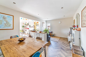 Photo 11- click for photo gallery